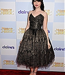 Filename=144.jpg
Filesize=704KiB
Dimensions=1325x1988
Date added=Mar 25, 2012 144.jpg